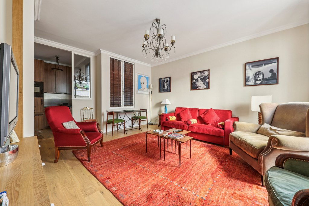 Apartment in Saint Thomas d'Aquin, Paris 7e Arrondissement, Paris 2 - 16546450