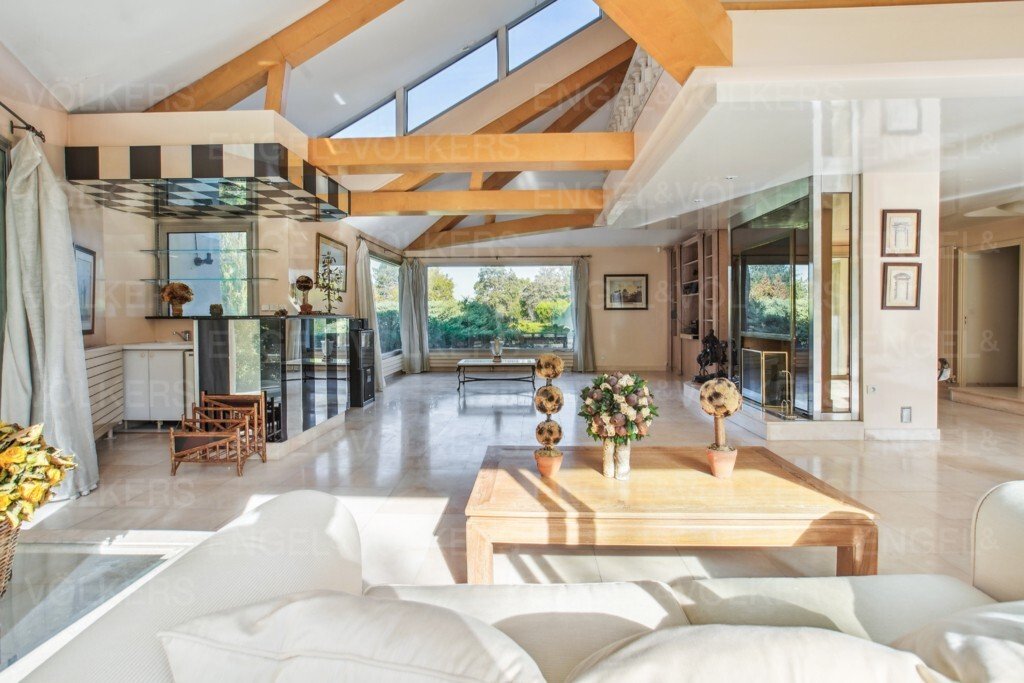 House in Villepreux, Ile-de-France, France 2 - 13757009