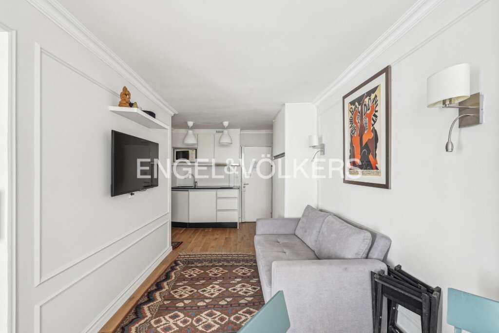 Apartment in Odéon, Paris 6e Arrondissement, Paris 2 - 14708893
