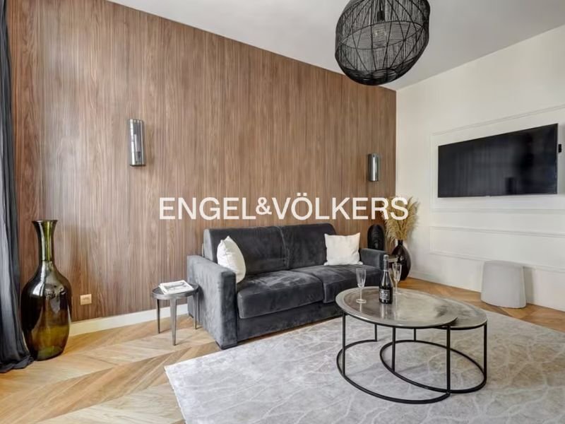 Apartment in Saint Philippe du Roule, Paris 8e Arrondissement, Paris 5 - 16291866