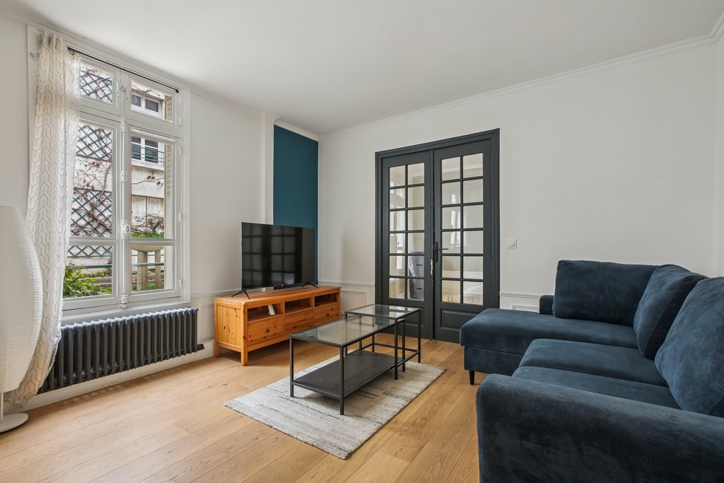 Apartment in Gros Caillou, Paris 7e Arrondissement, Paris 1 - 16798406