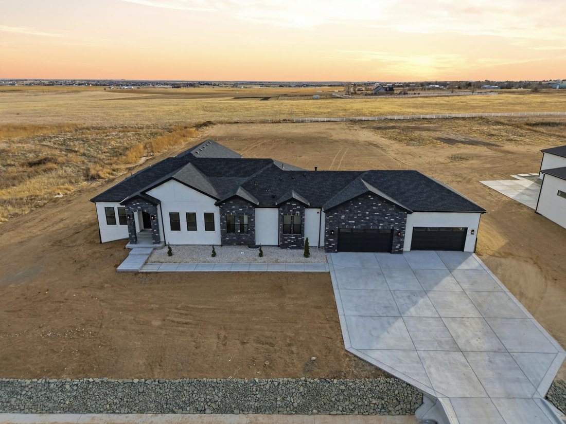 House in Lochbuie, Colorado, United States 3 - 16943267