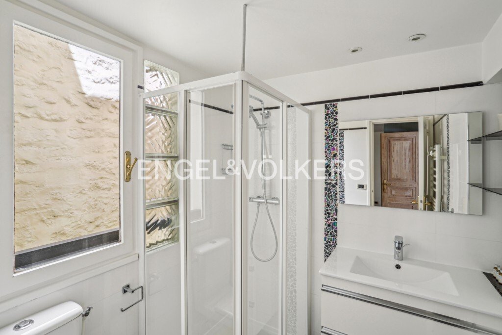 Apartment in Elysées-Madeleine, Paris 8e Arrondissement, Paris 5 - 14500924