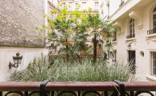 Apartment in Triangle d'Or, Paris 8e Arrondissement, Paris 1