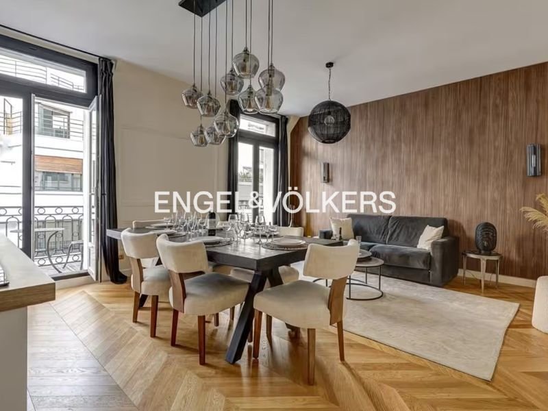 Apartment in Saint Philippe du Roule, Paris 8e Arrondissement, Paris 2 - 16291866