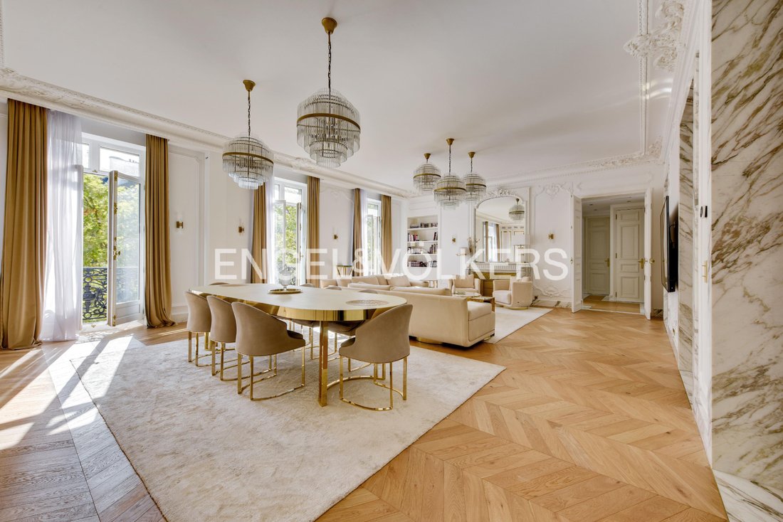 Apartment in Hoche-Friedland, Paris 8e Arrondissement, Paris 5 - 16105098