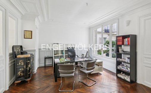 Apartment in Hoche-Friedland, Paris 8e Arrondissement, Paris 1