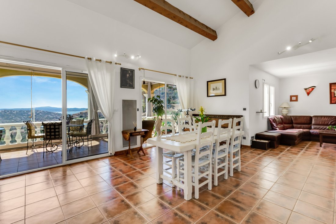 House in Nartelle-Noyer-Bellevue-bd des Sardinaux, Sainte-Maxime, France 4 - 16120539