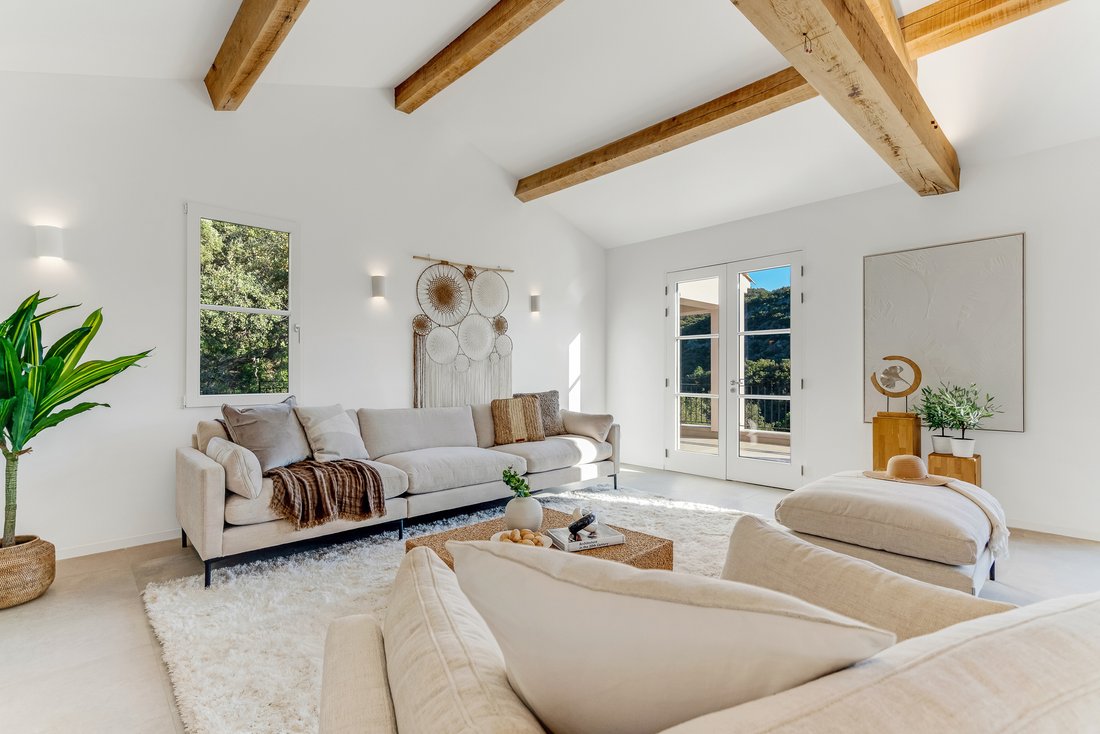 House in Grimaud, Provence-Alpes-Côte d'Azur, France 2 - 16689863