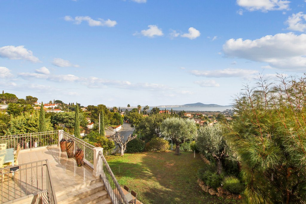 House in Frejus, Provence-Alpes-Côte d'Azur, France 5 - 16745659