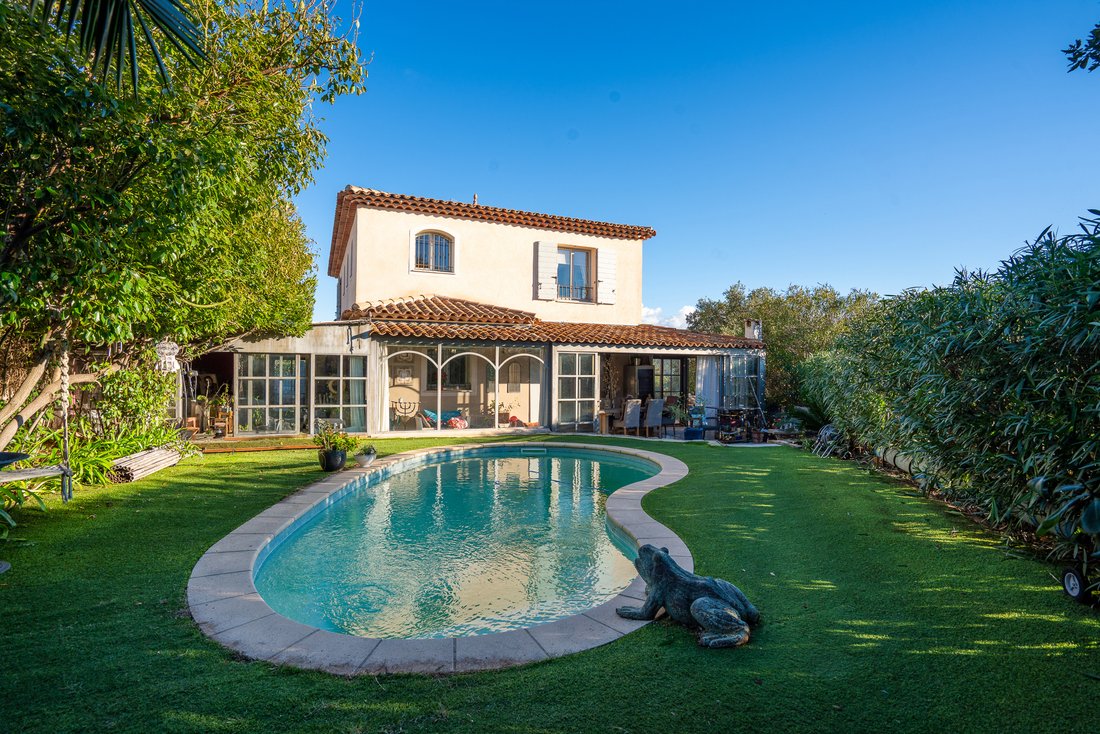 House in Basse Suane-Les Virgiles, Sainte-Maxime, France 1 - 16798703