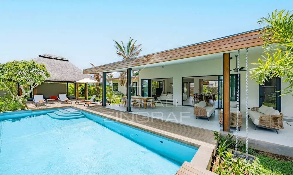 Villa in Grande Riviere Noire, Rivière Noire District, Mauritius 3 - 16943069