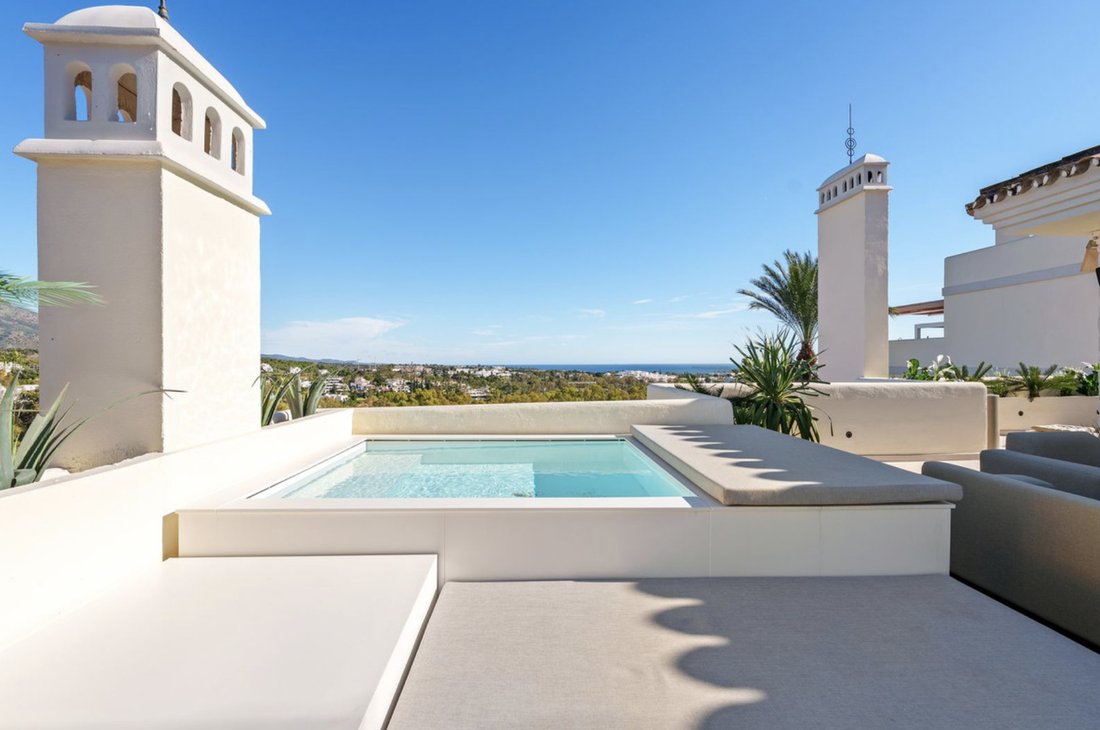 Penthouse in Nueva Andalucia, Marbella, Spain 2 - 16943414