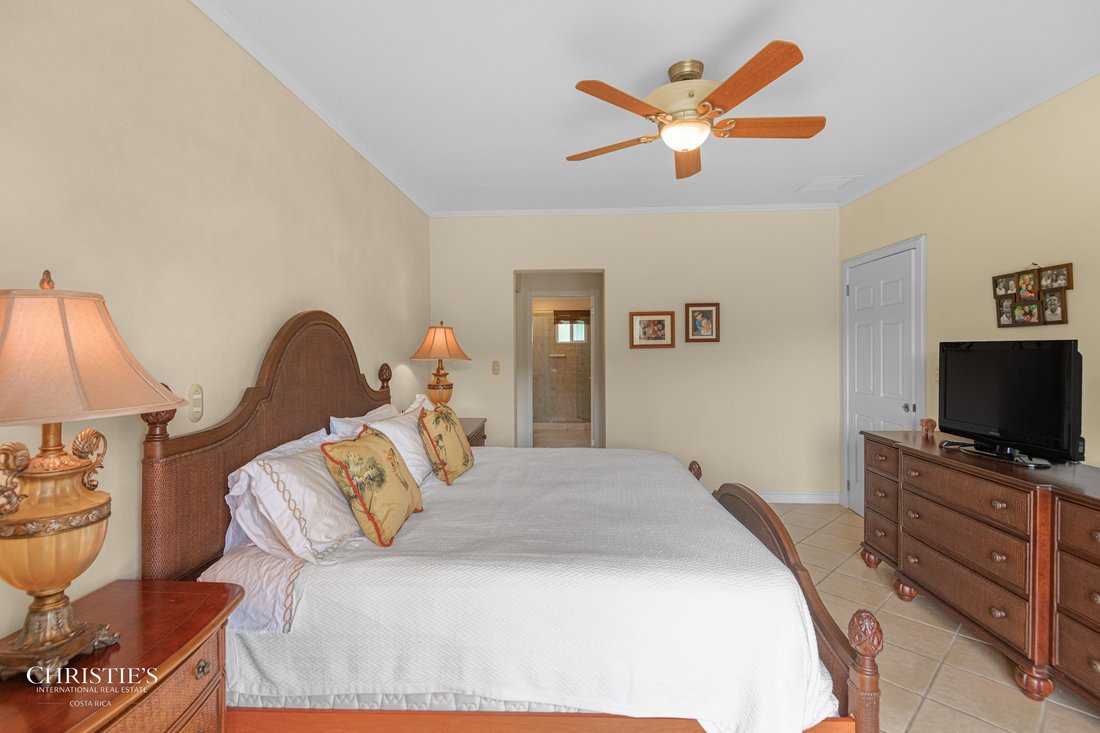 Condo in Playa Herradura, Puntarenas Province, Costa Rica 5 - 16943605