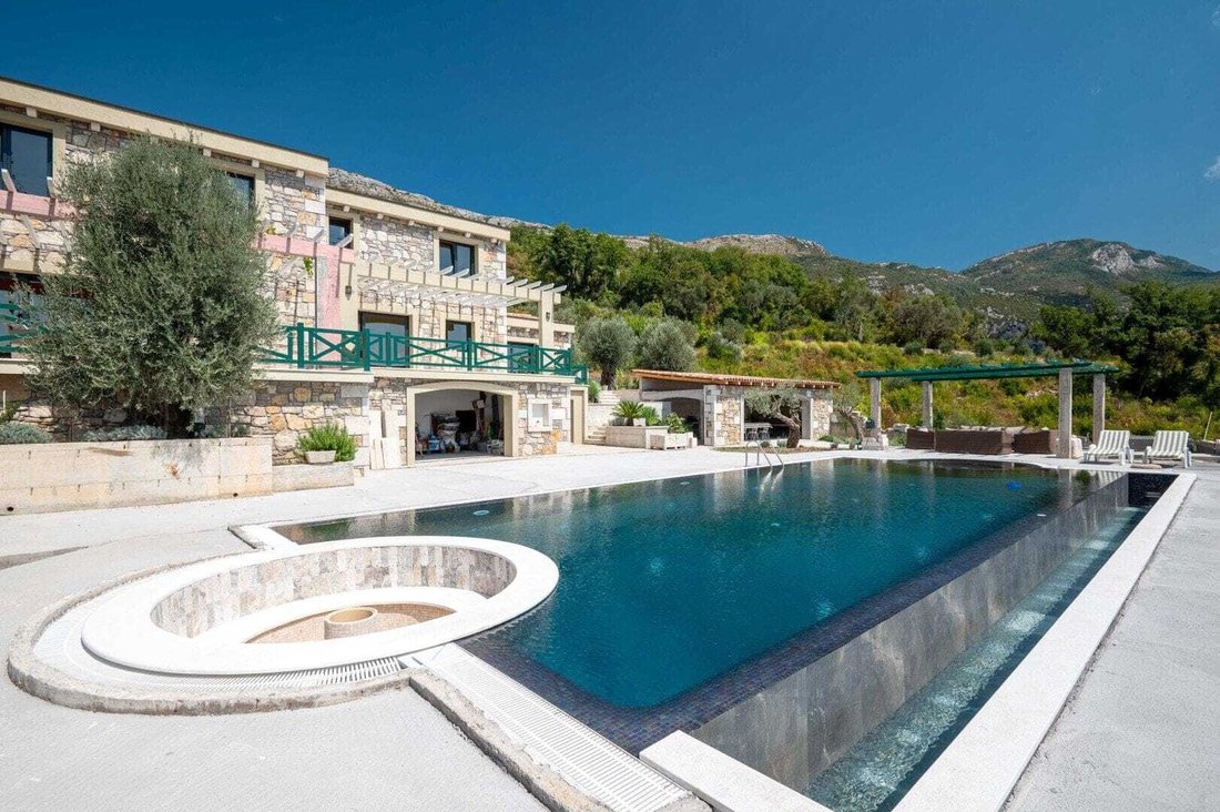 Villa in Budva, Budva Municipality, Montenegro 5 - 16503789