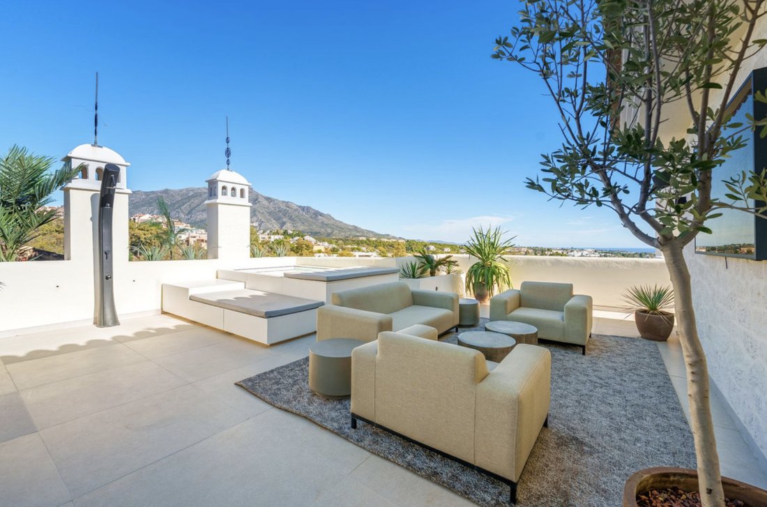 Penthouse in Nueva Andalucia, Marbella, Spain 3 - 16943414