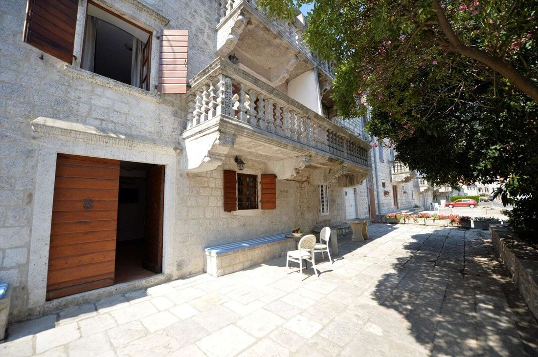 Villa in Kotor, Kotor Municipality, Montenegro 5 - 16503733