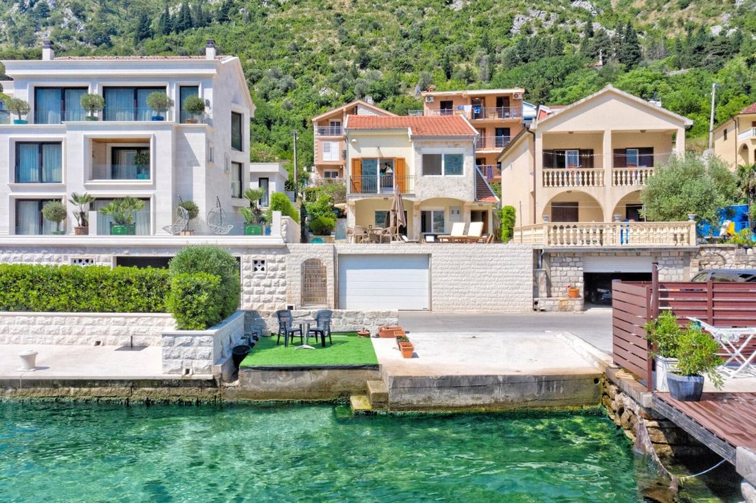 Villa in Muo, Kotor Municipality, Montenegro 3 - 16504004