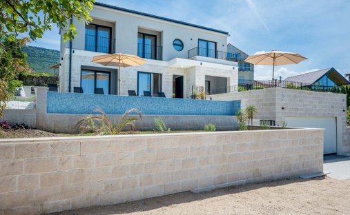 Villa in Mrčevac, Montenegro 1