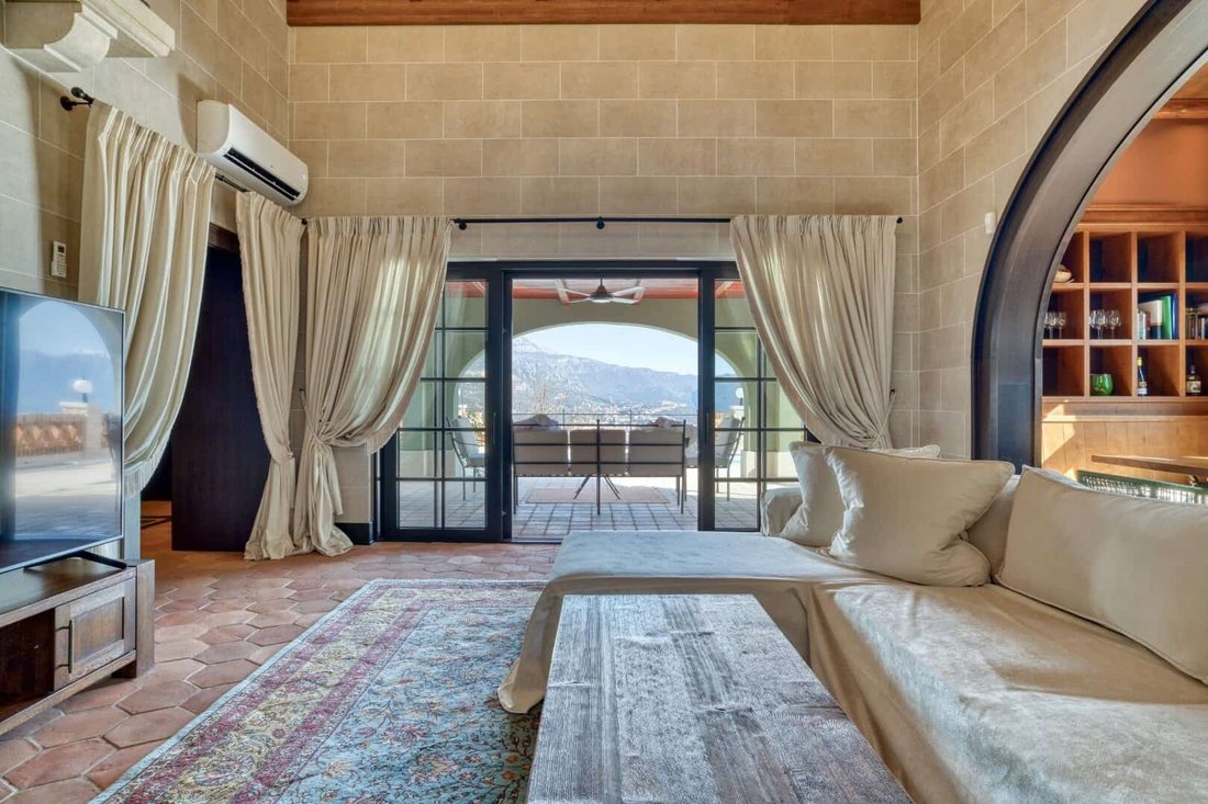 Villa in Žvinje, Herceg Novi Municipality, Montenegro 4 - 16503931