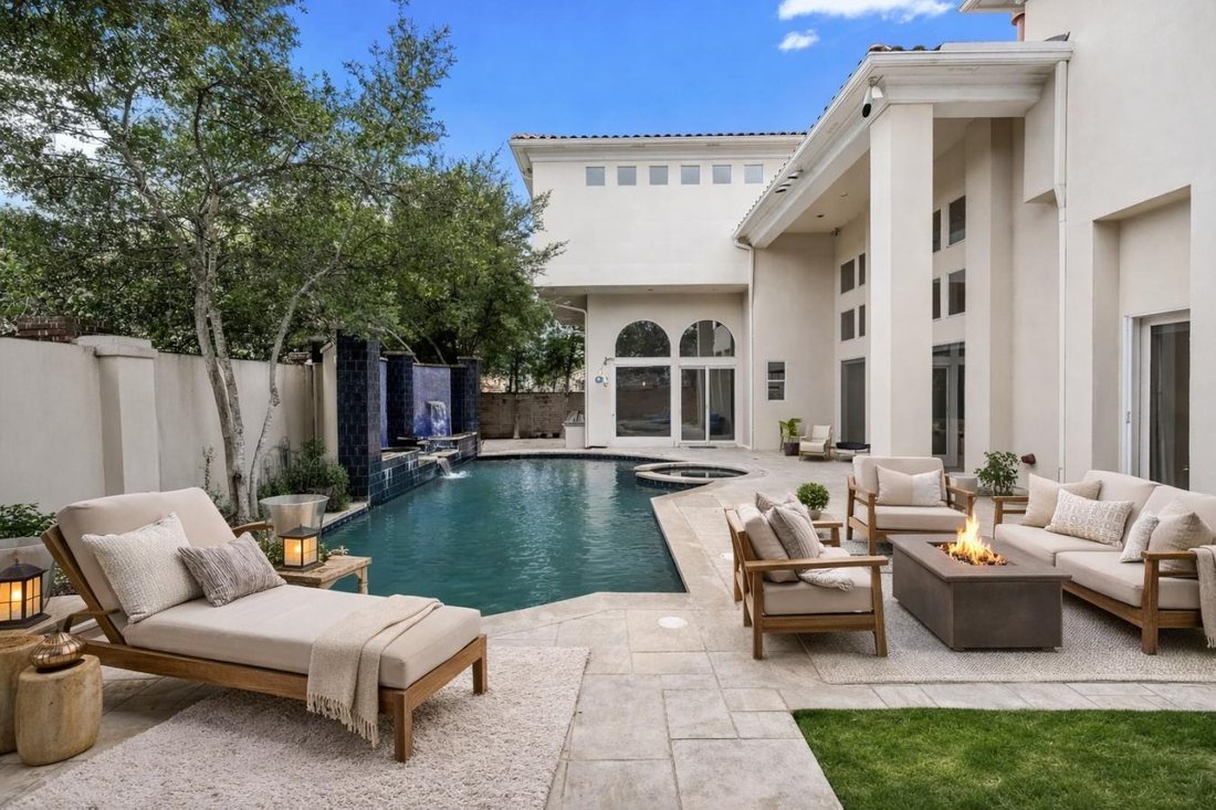 House in Dallas, Texas, United States 1 - 16943262