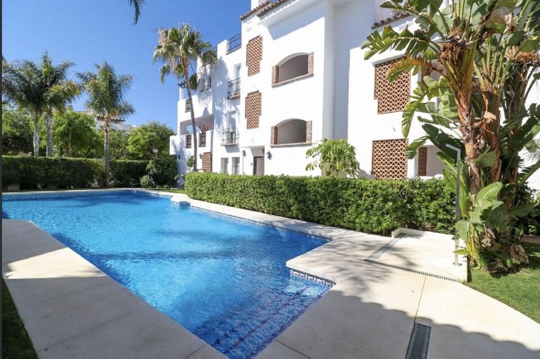 Apartment in San Pedro de Alcantara, Andalusia, Spain 1 - 16943421