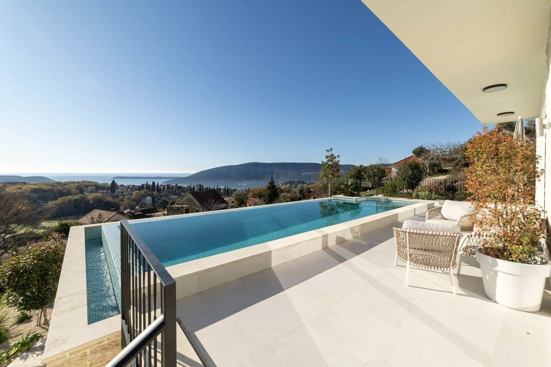 Villa in Podi, Herceg Novi Municipality, Montenegro 4 - 16503876