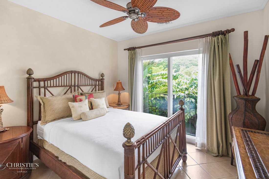 Condo in Playa Herradura, Puntarenas Province, Costa Rica 4 - 16943605