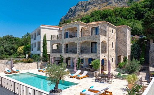 Villa in Drobnići, Gemeinde Budva, Montenegro 1