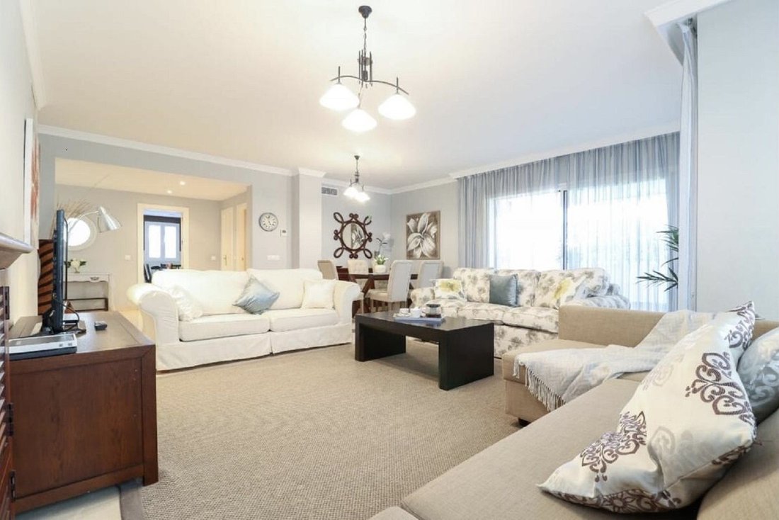 Apartment in San Pedro de Alcantara, Andalusia, Spain 2 - 16943421