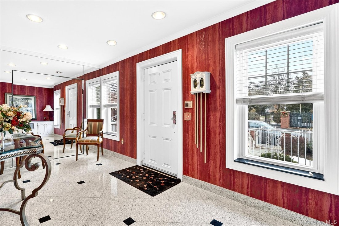 House in New York, New York, United States 5 - 16943715