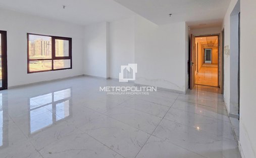 Apartment in Jebel Ali Village, Dubai, United Arab Emirates 1