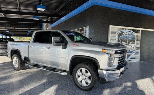 2023 Chevrolet Silverado 2500 HD Crew Cab LTZ Pickup 4D 6 1/2 ft in Sarasota, FL, United States 1