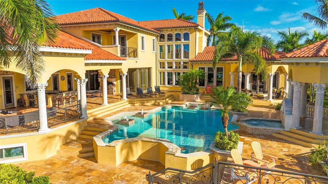 House in St. Petersburg, Florida, United States 4 - 16943282