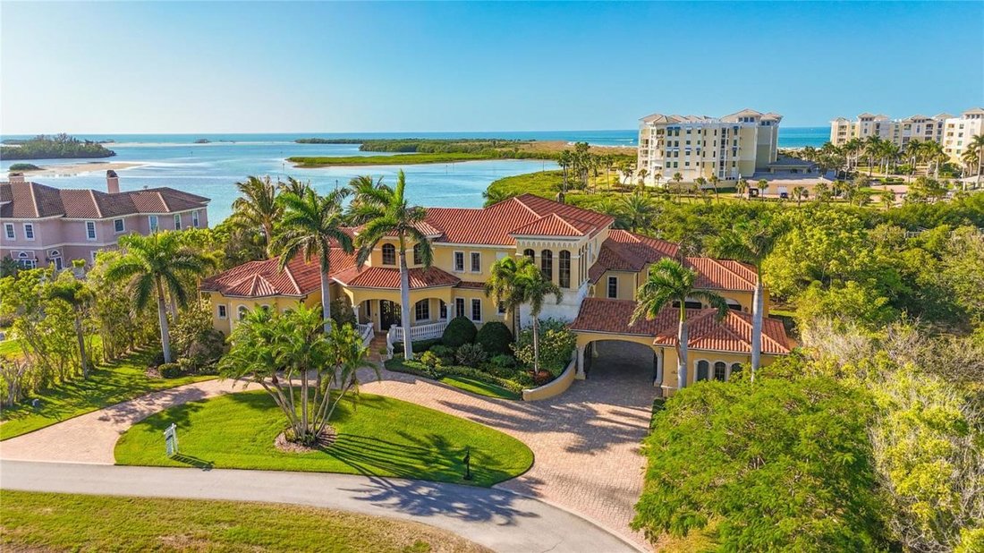 House in St. Petersburg, Florida, United States 1 - 16943282