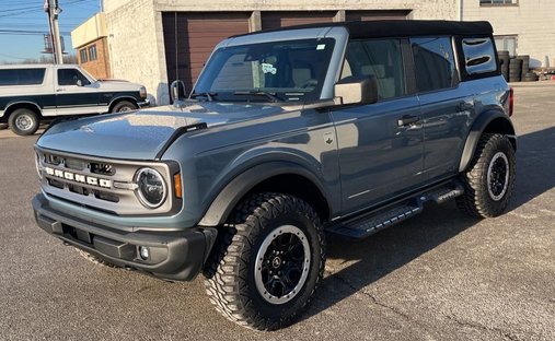 2023 Ford Bronco Big Bend Sport Utility 4D in N ridgeville, OH, United States 1