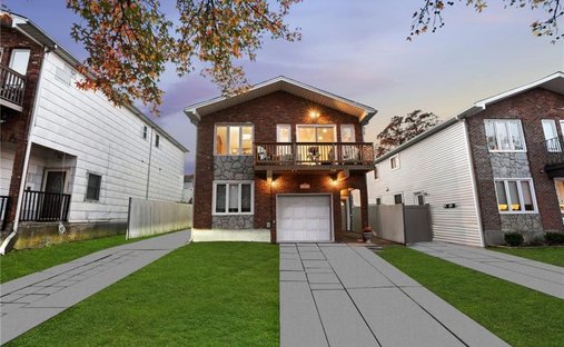 House in New York, New York, United States 1