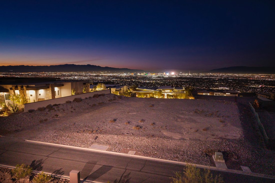 Land in Henderson, Nevada, United States 1 - 16944371
