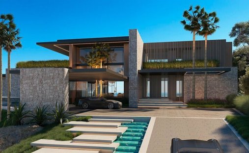 Villa in Nueva Andalucia, Marbella, Spain 1
