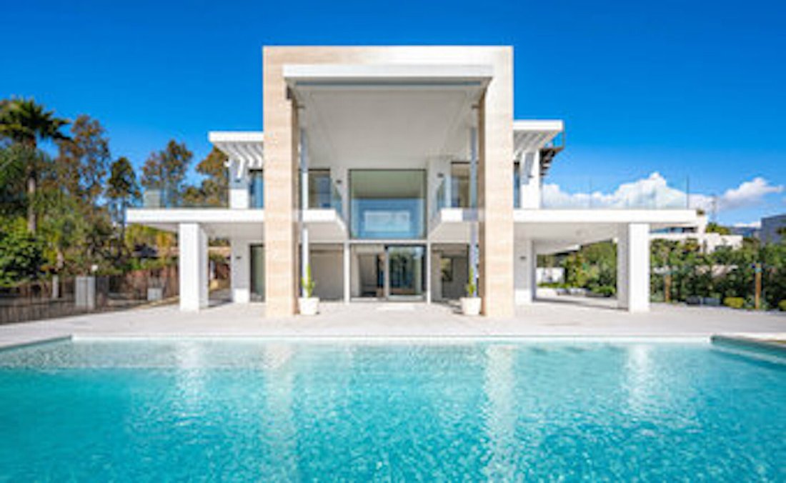 Villa in Golden Mile, Andalusia, Spain 1 - 16944289