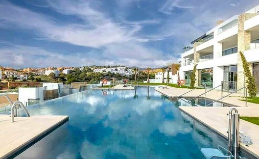 Appartamento a Marbella, Andalusia, Spagna 1