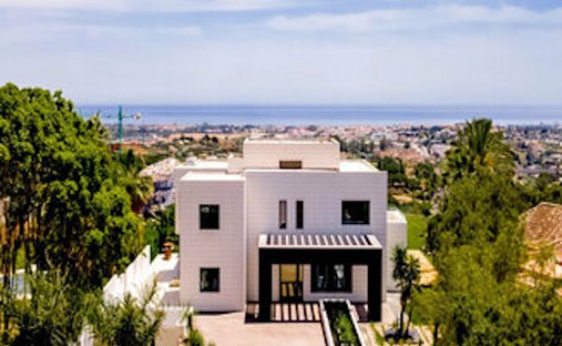 Villa in Benahavis, Andalusia, Spain 1