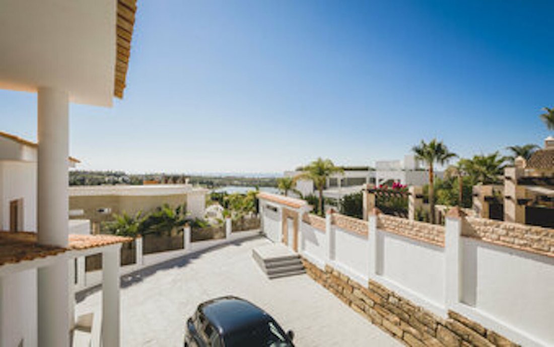 Villa in Cancelada, Estepona, Andalusia 3 - 16944263