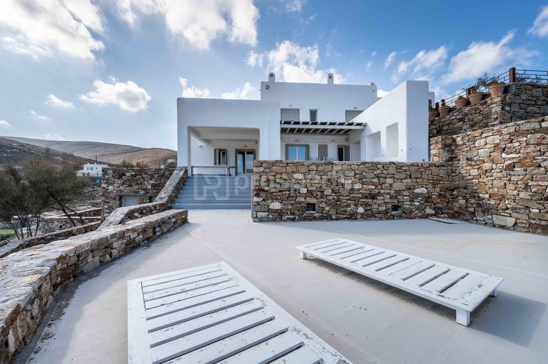 House in Ano Mera Community, Aegean, Greece 2 - 16944613