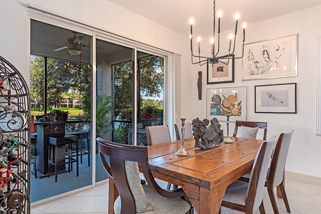 Condo in Naples, Florida, United States 4 - 16944677