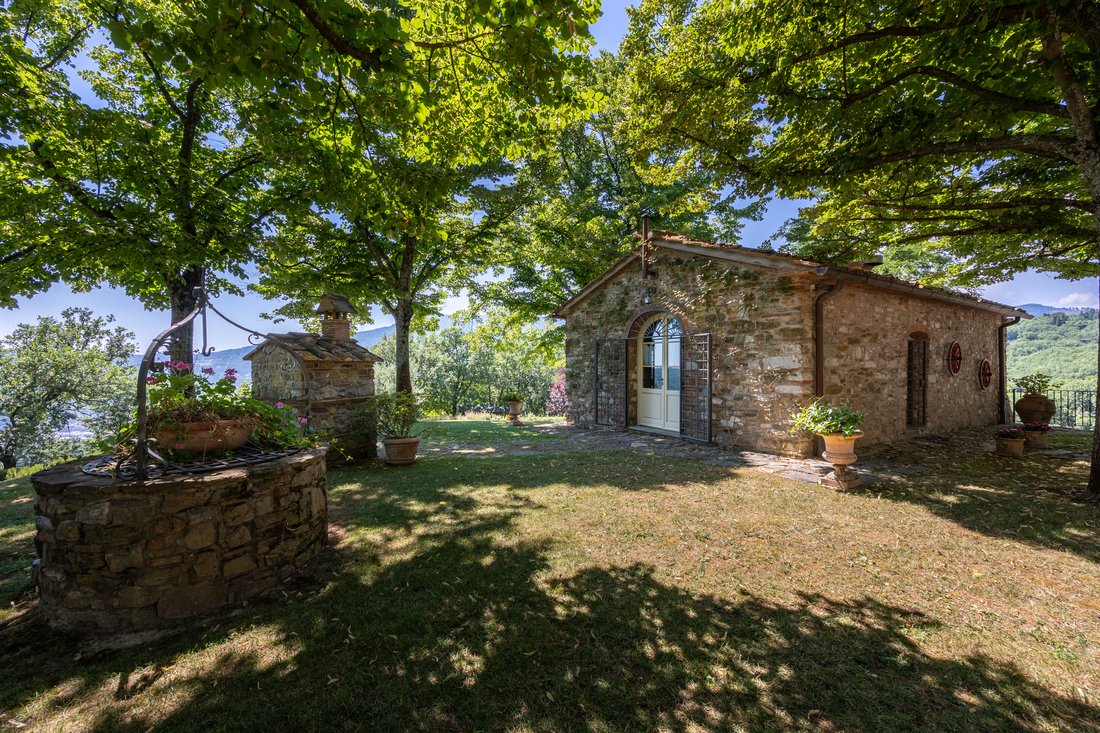 Country House in Vaiano, Tuscany, Italy 5 - 16945865
