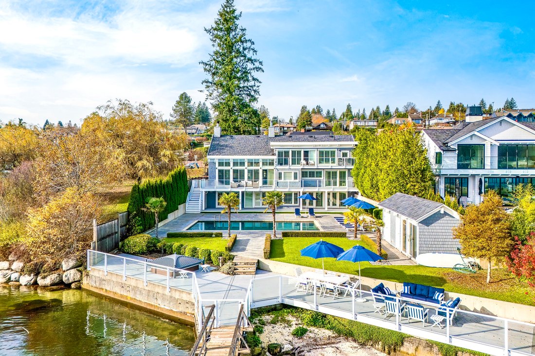 House in North Vancouver, British Columbia, Canada 1 - 16946301