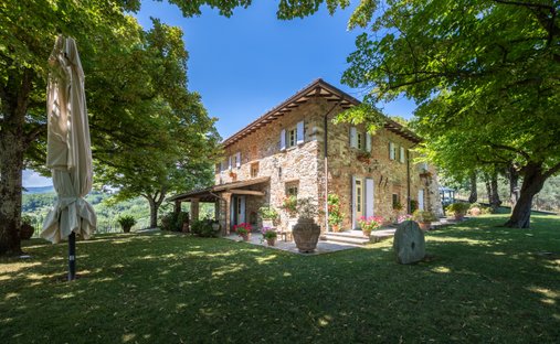 Casa de Campo en Vaiano, Toscana, Italia 1