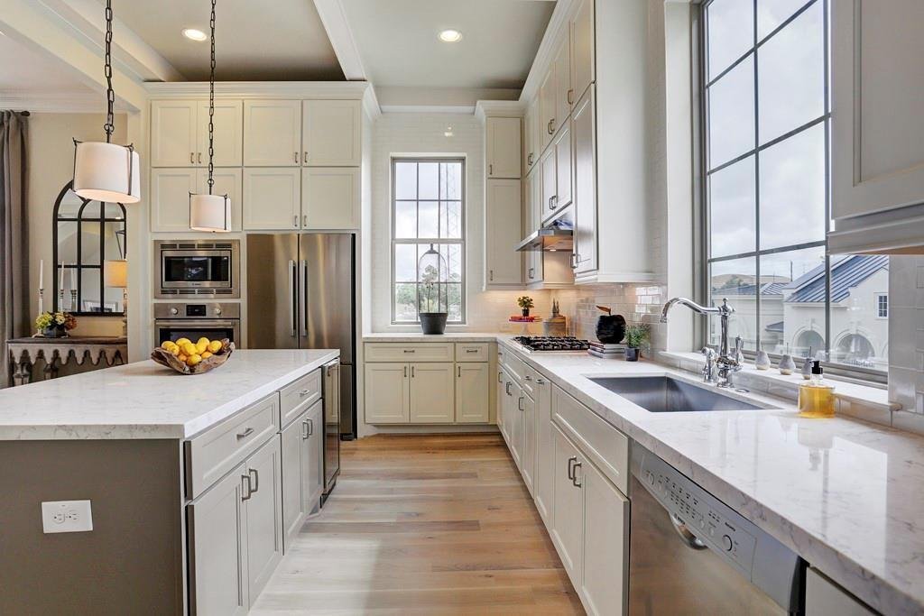 House in Houston, Texas, United States 5 - 16944838