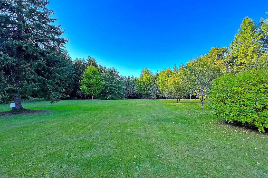 House in Uxbridge, Ontario, Canada 2 - 16953212